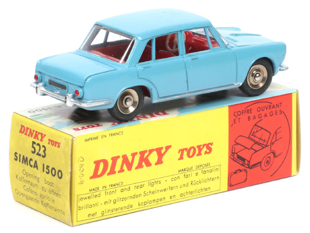 Lot 302 - DINKY TOYS (FRANCE) (1)