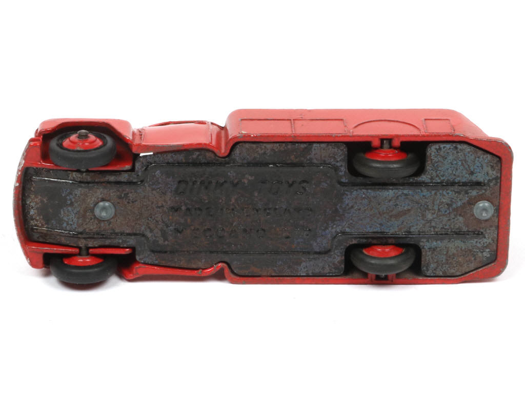 Lot 236 - DINKY TOYS (GB) (1)