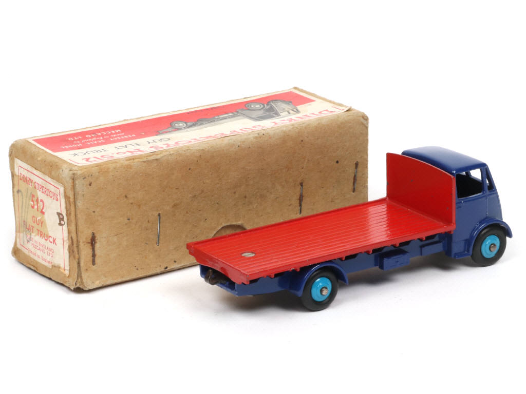 Lot 247 - DINKY TOYS (GB) (1)