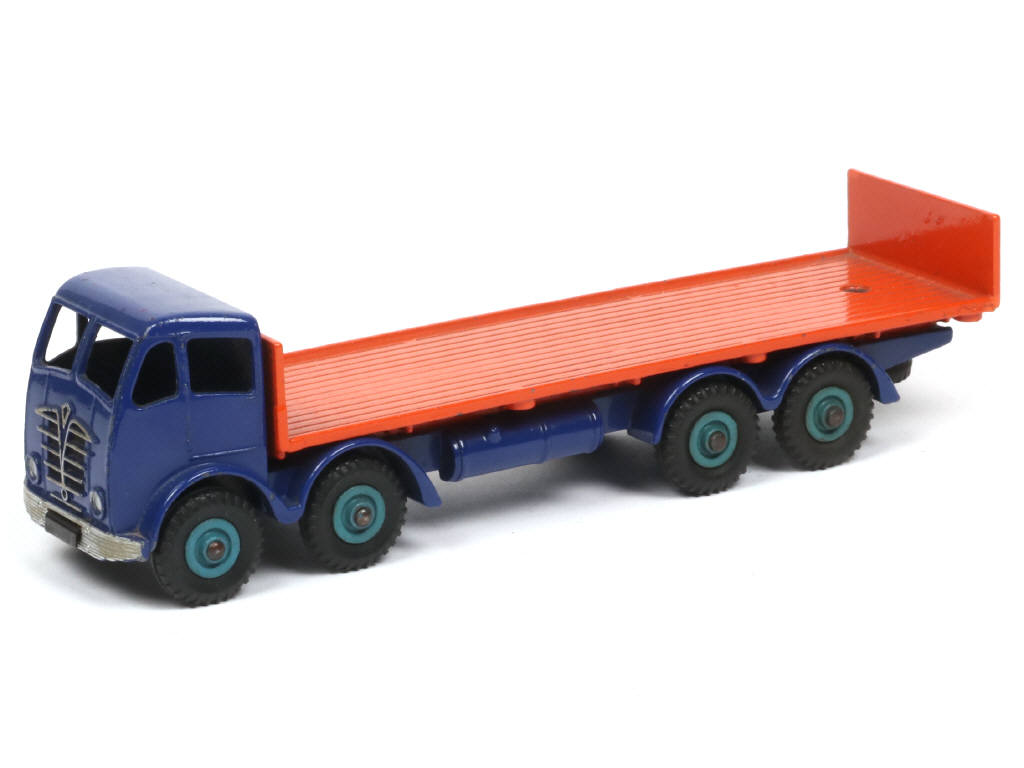 Lot 243 - DINKY TOYS (GB) (1)