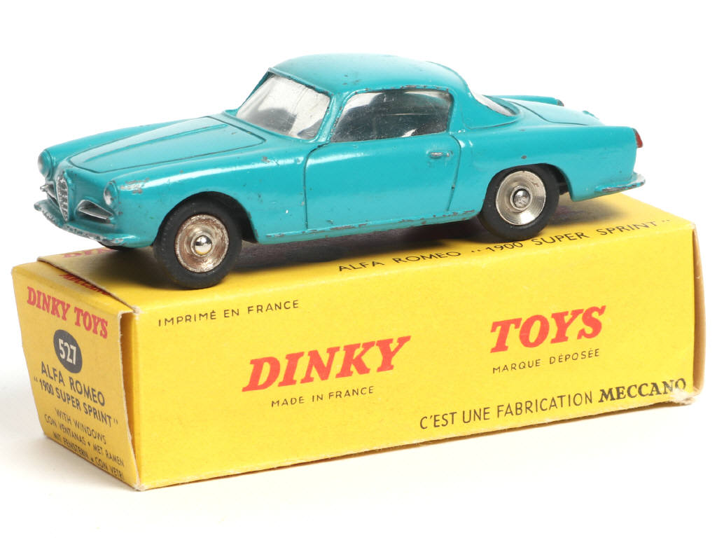 Lot 306 - DINKY TOYS (FRANCE) (1)