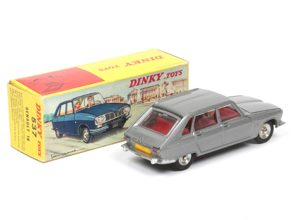 Lot 313 - DINKY TOYS (FRANCE) (1)
