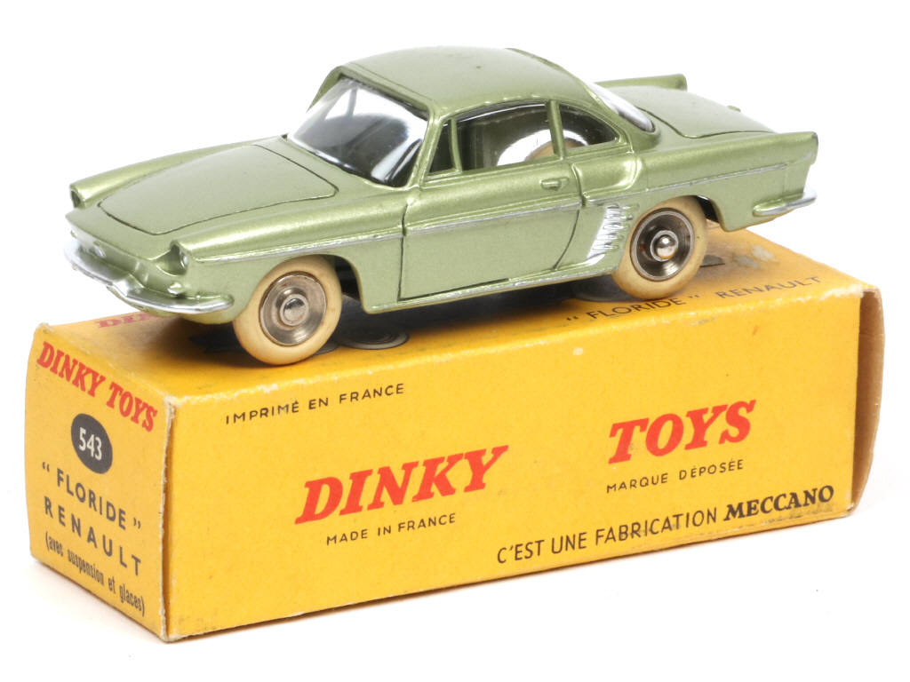 Lot 317 - DINKY TOYS (FRANCE) (1)