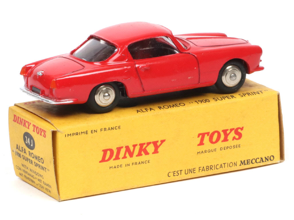 Lot 277 - DINKY TOYS (FRANCE) (1)