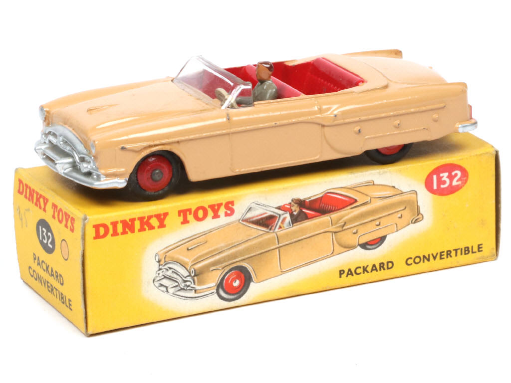 Lot 195 - DINKY TOYS (GB) (1)