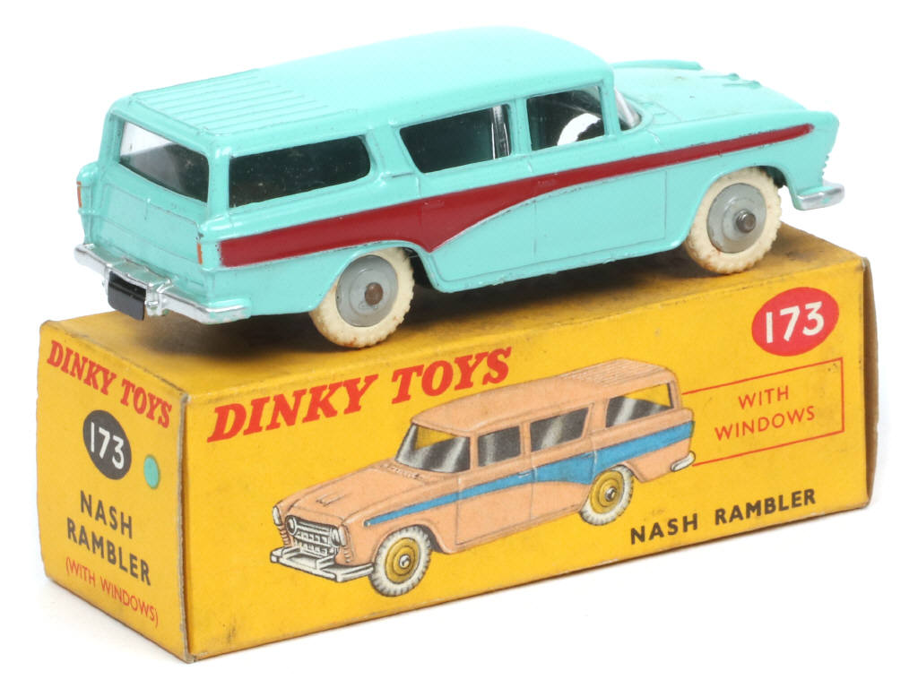 Lot 207 - DINKY TOYS (GB) (1)