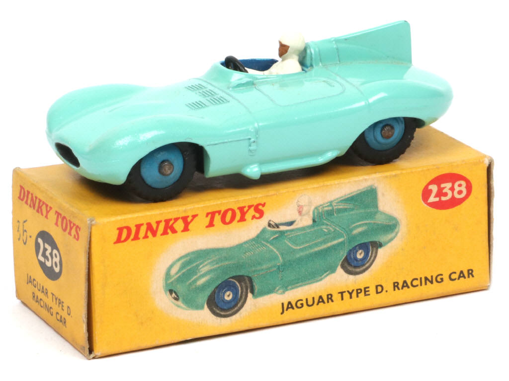 Lot 218 - DINKY TOYS (GB) (1)