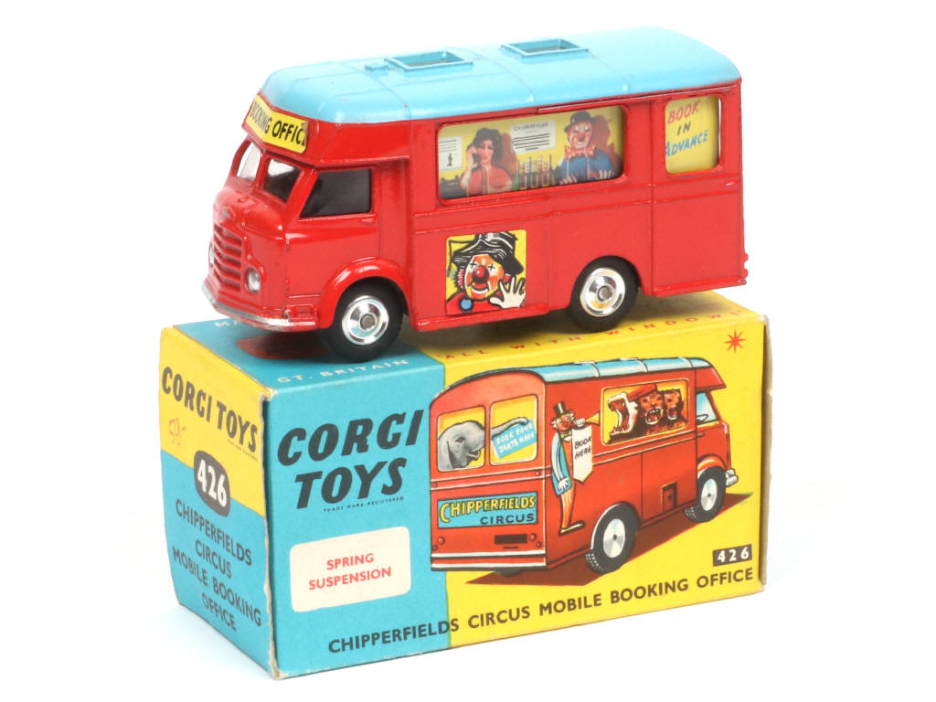 Lot 172 - CORGI TOYS (GB) (1)