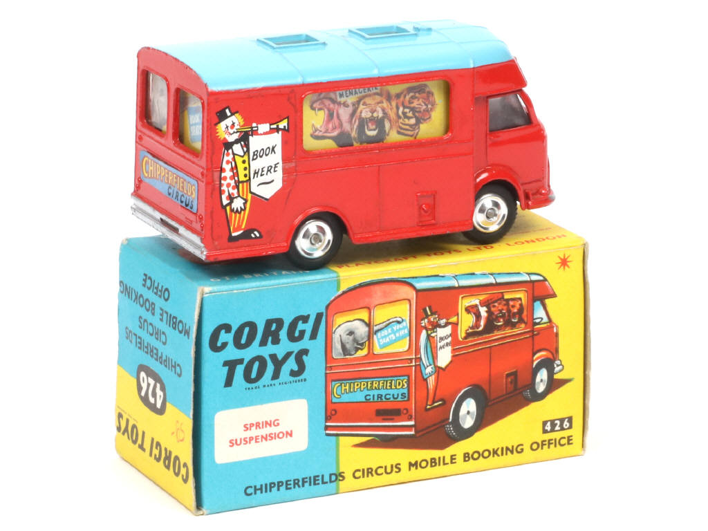Lot 172 - CORGI TOYS (GB) (1)