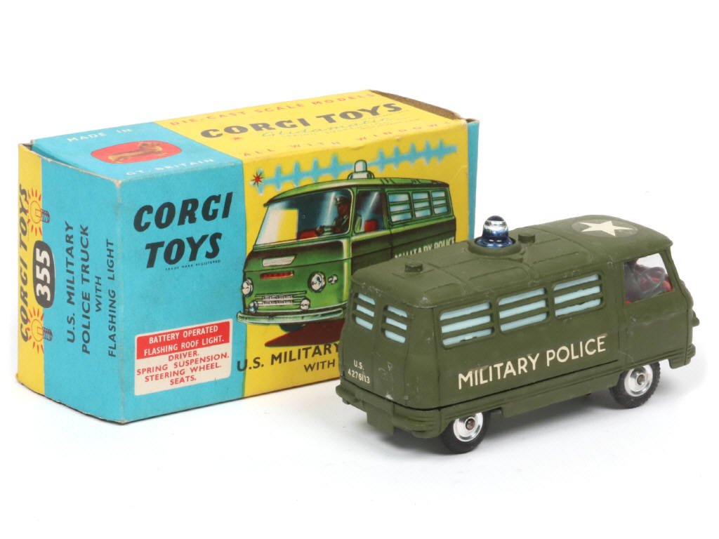 Lot 170 - CORGI TOYS (GB) (1)