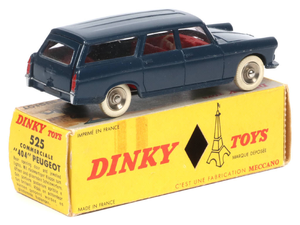 Lot 304 - DINKY TOYS (FRANCE) (1)