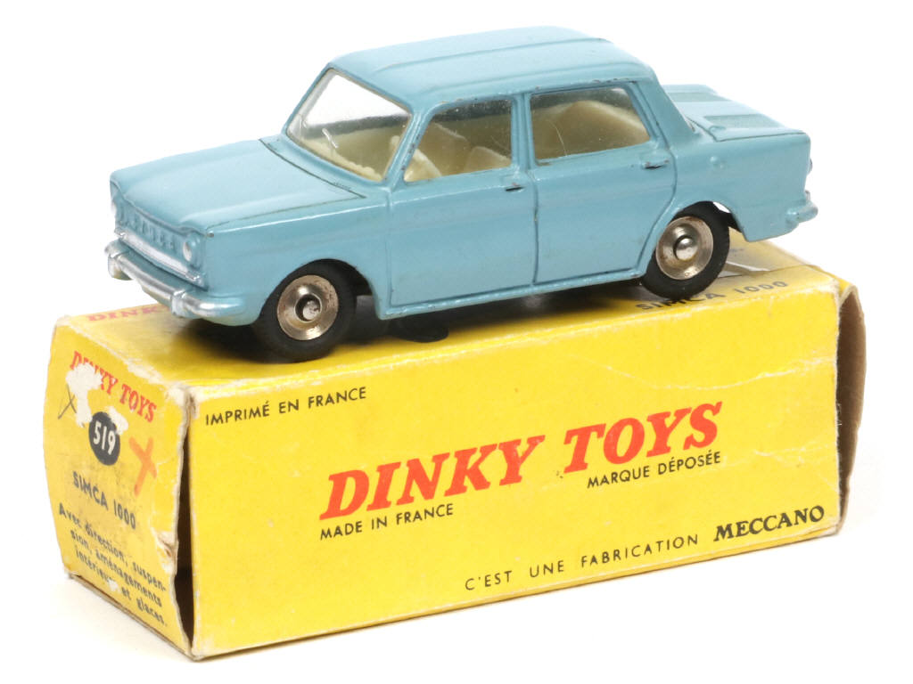 Lot 301 - DINKY TOYS (FRANCE) (1)