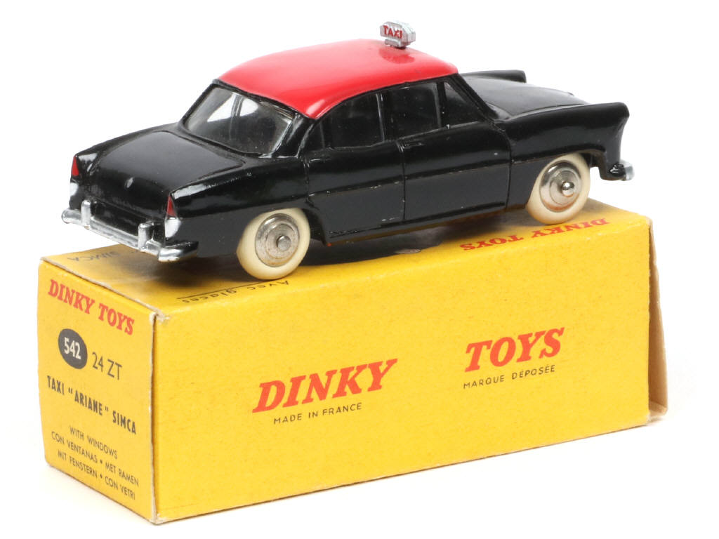 Lot 283 - DINKY TOYS (FRANCE) (1)