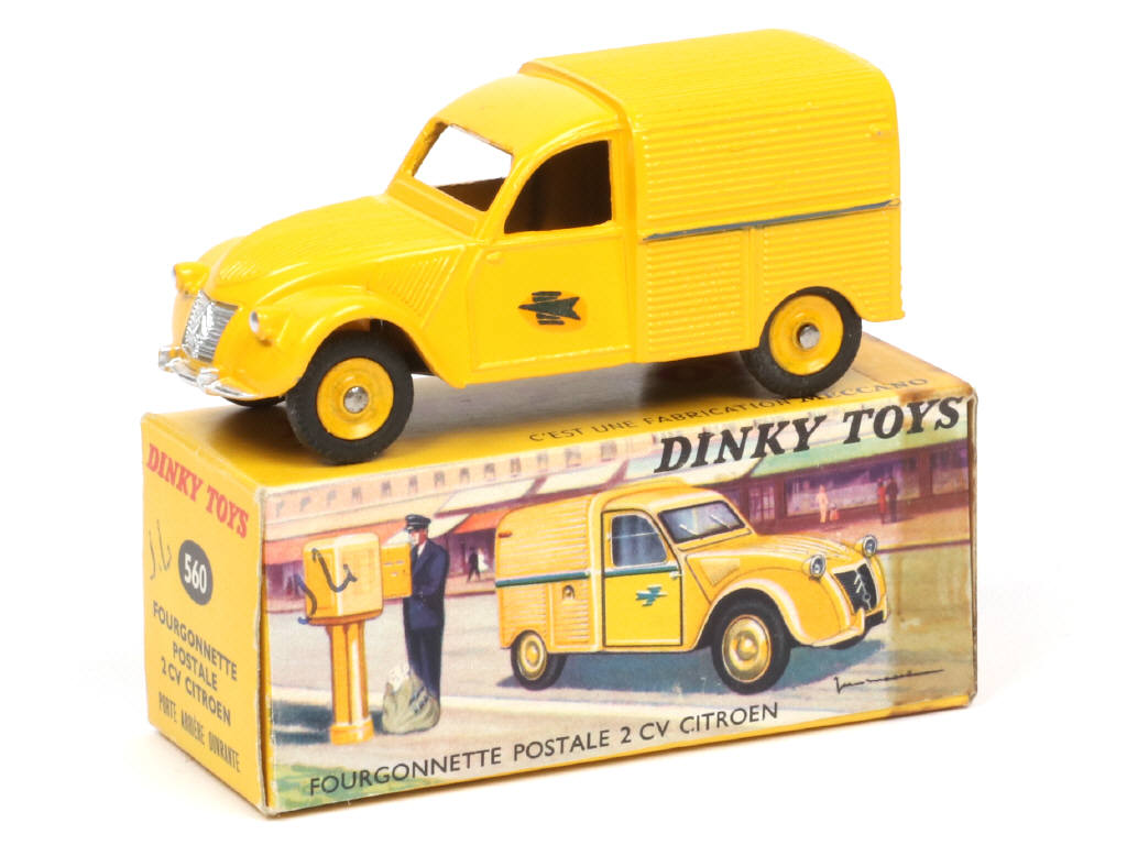 Lot 331 - DINKY TOYS (FRANCE) (1)