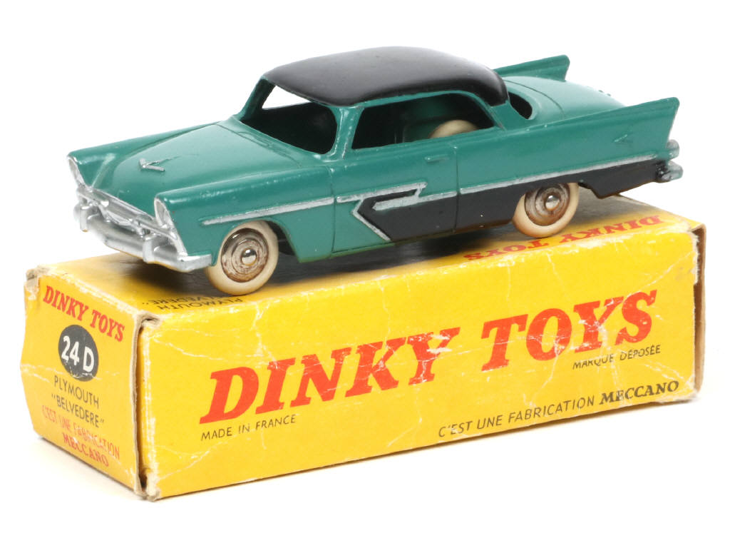 Lot 272 - DINKY TOYS (FRANCE) (1)