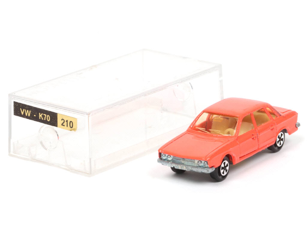 Lot 72 - MAJORETTE (FRANCE) (1)