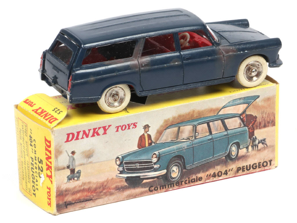Lot 188 - DINKY TOYS (FRANCE) (1)