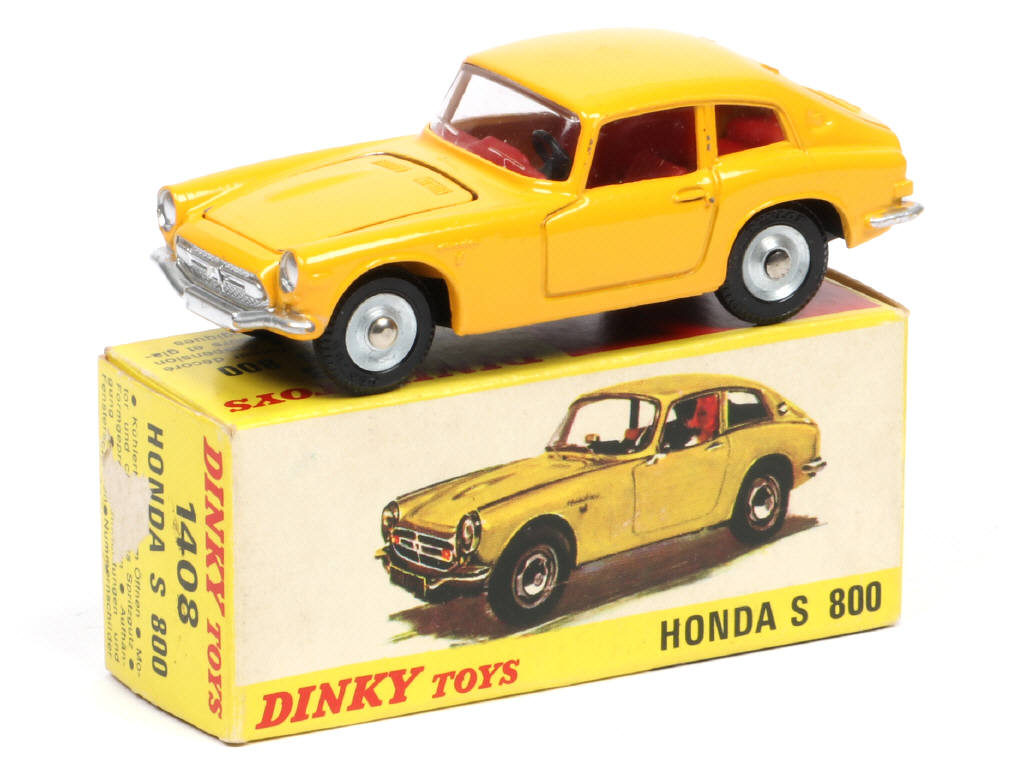 Lot 204 - DINKY TOYS (FRANCE) (1)