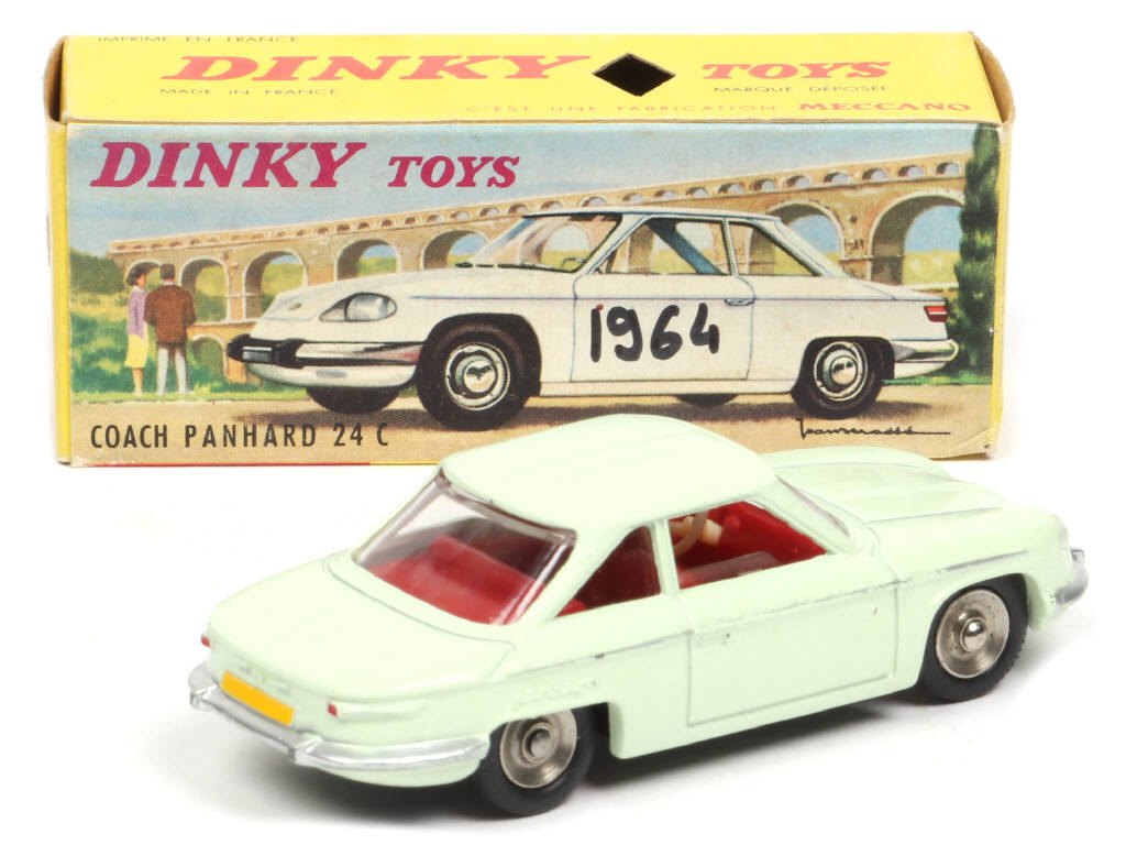 Lot 187 - DINKY TOYS (FRANCE) (1)