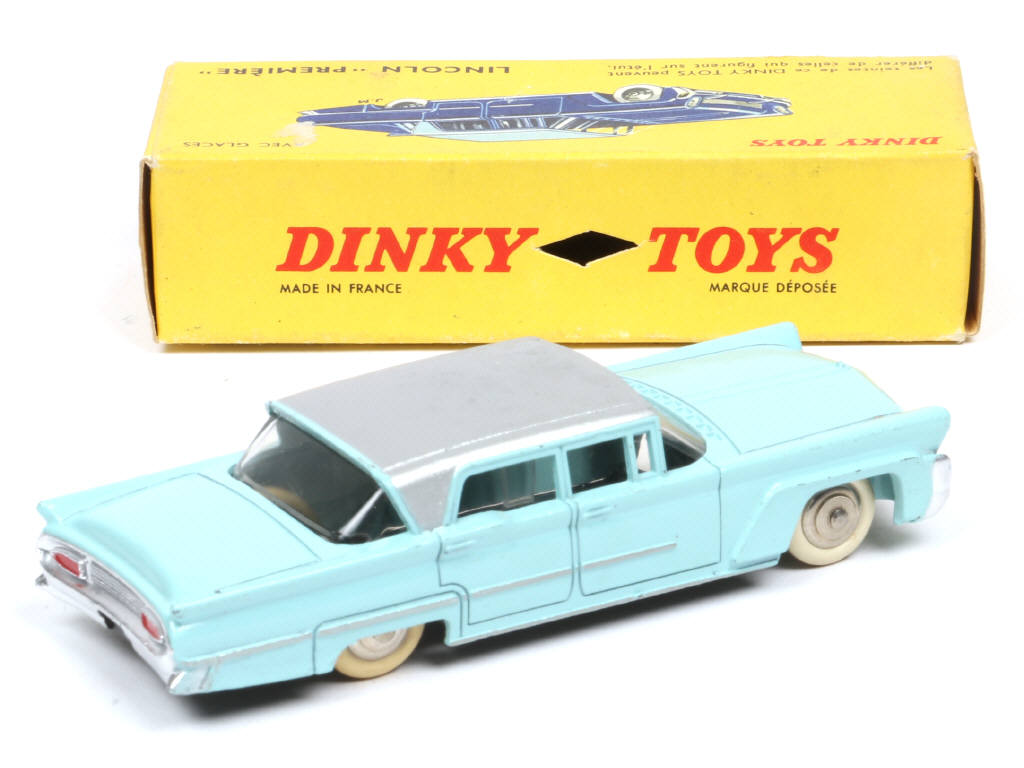 Lot 189 - DINKY TOYS (FRANCE) (1)