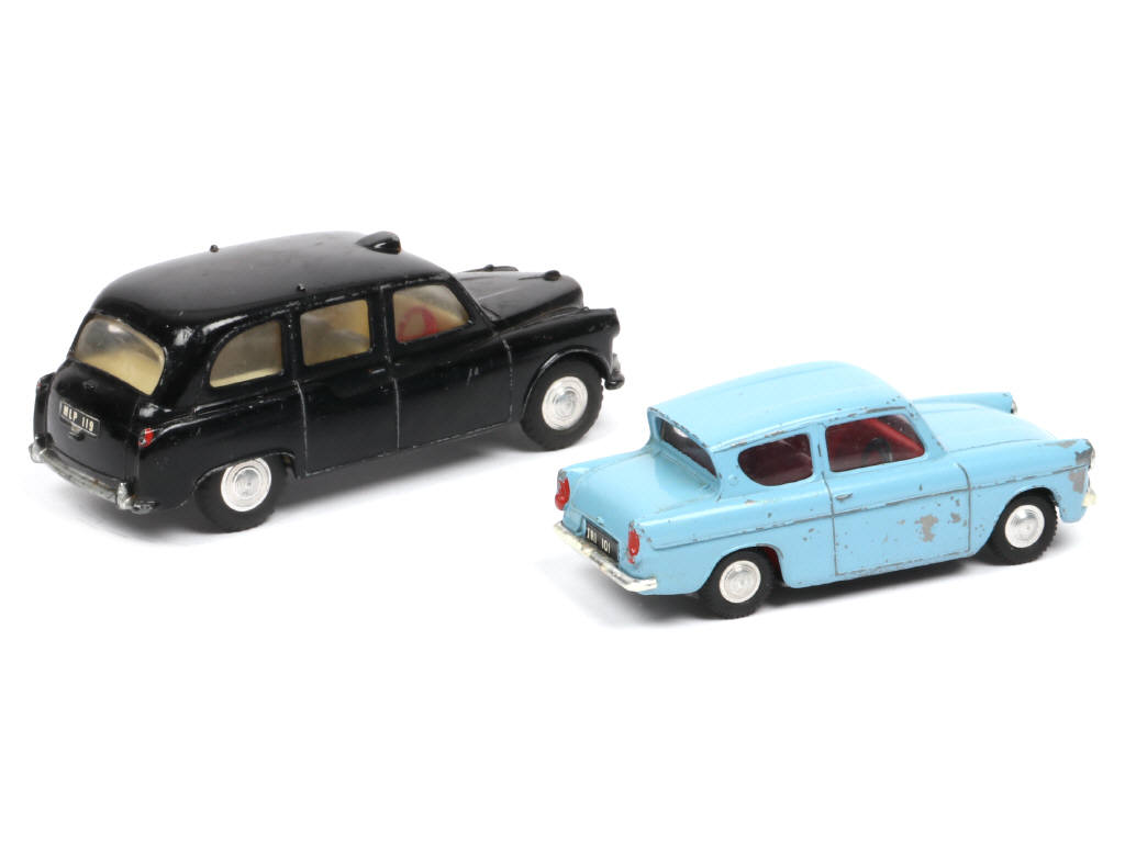 Lot 232 - SPOT-ON (GB) (2)