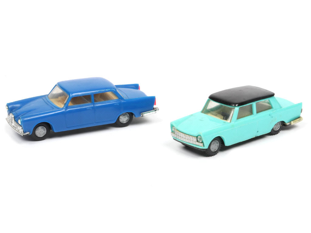 Lot 104 - POLITOYS (ITALIE) (2)