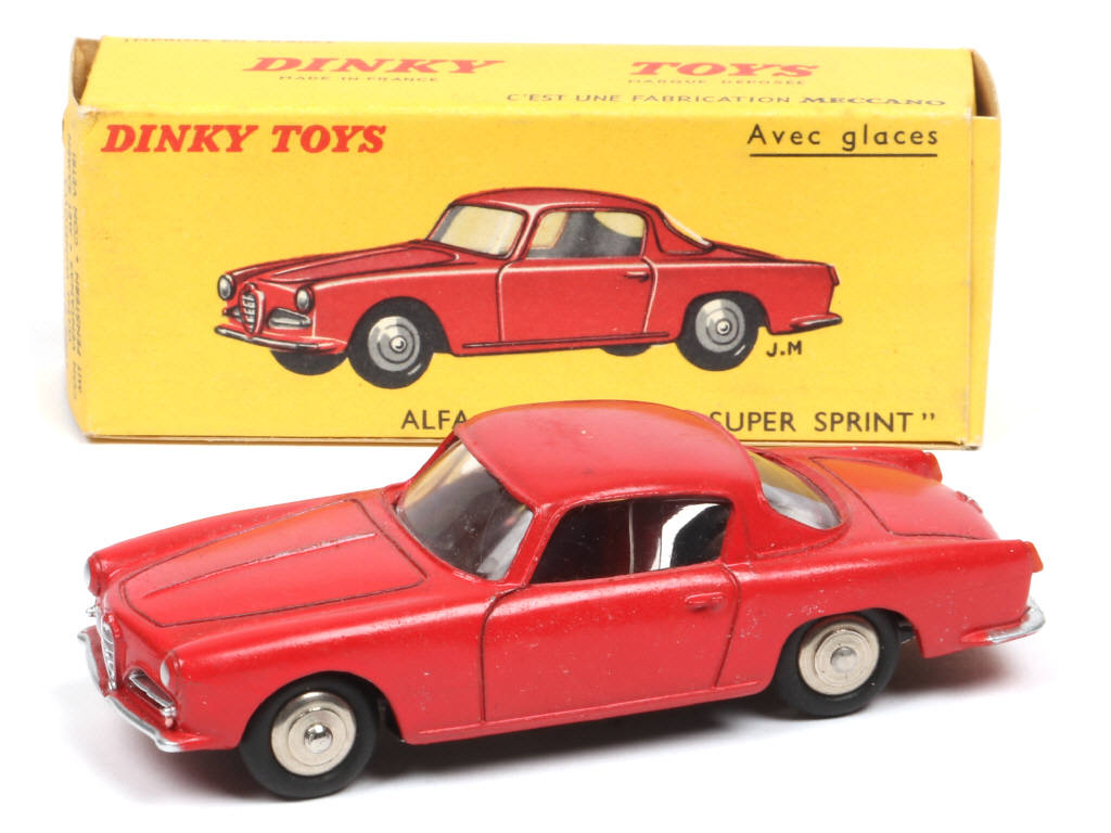Lot 170 - DINKY TOYS (FRANCE) (1)