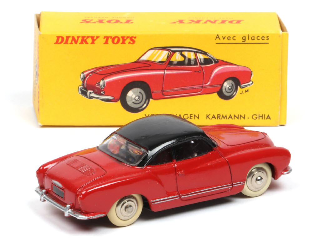 Lot 172 - DINKY TOYS (FRANCE) (1)