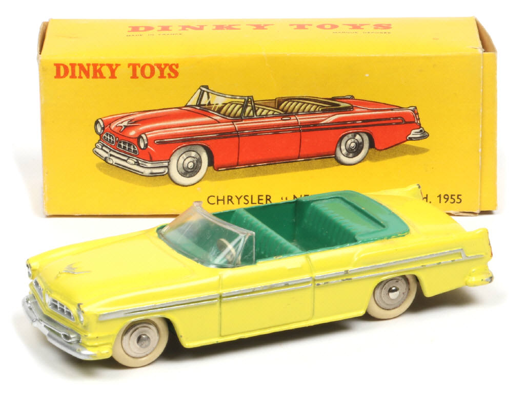 Lot 165 - DINKY TOYS (FRANCE) (1)