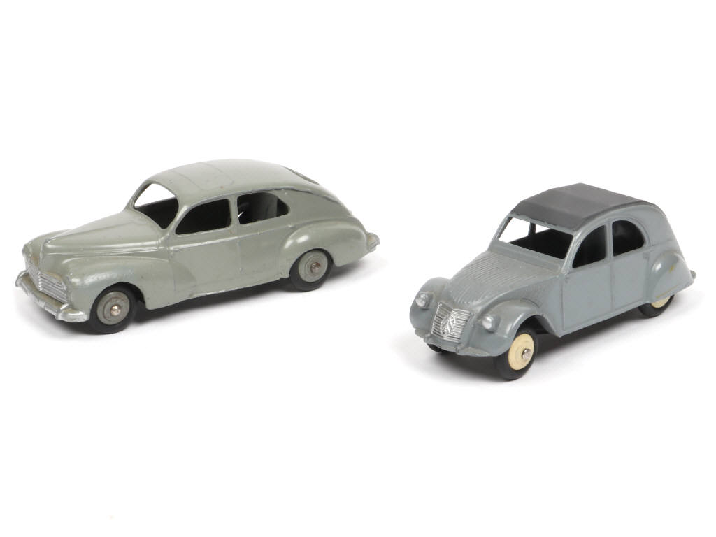 Lot 213 - DINKY TOYS (FRANCE) (2)