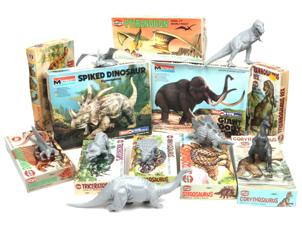 Lot 36 - DIVERS (10)