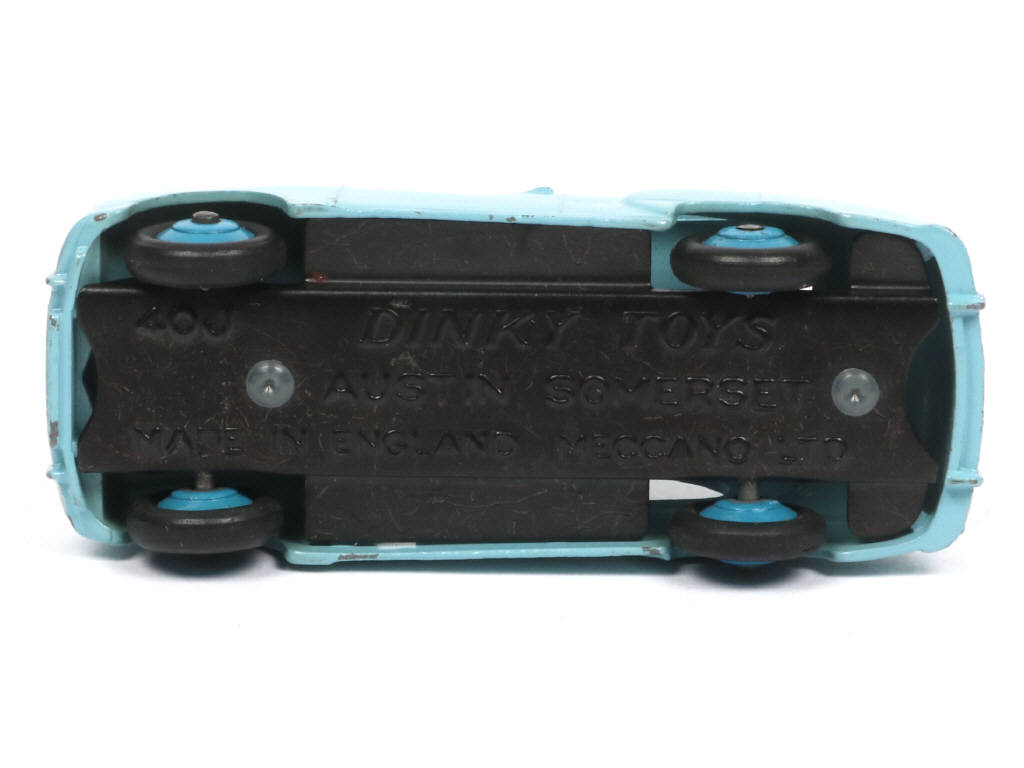 Lot 271 - DINKY TOYS (GB) (1)