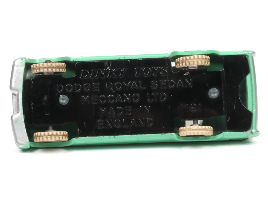 Lot 281 - DINKY TOYS (GB) (1)