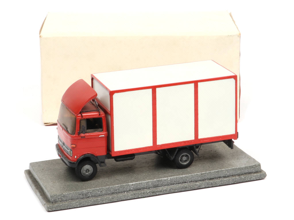 Lot 90 - CREATIONS PREAULT (FRANCE) (1)