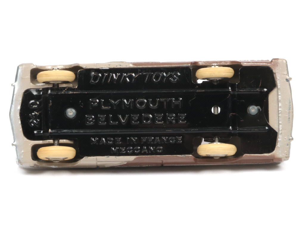 Lot 284 - DINKY TOYS (FRANCE) (1)