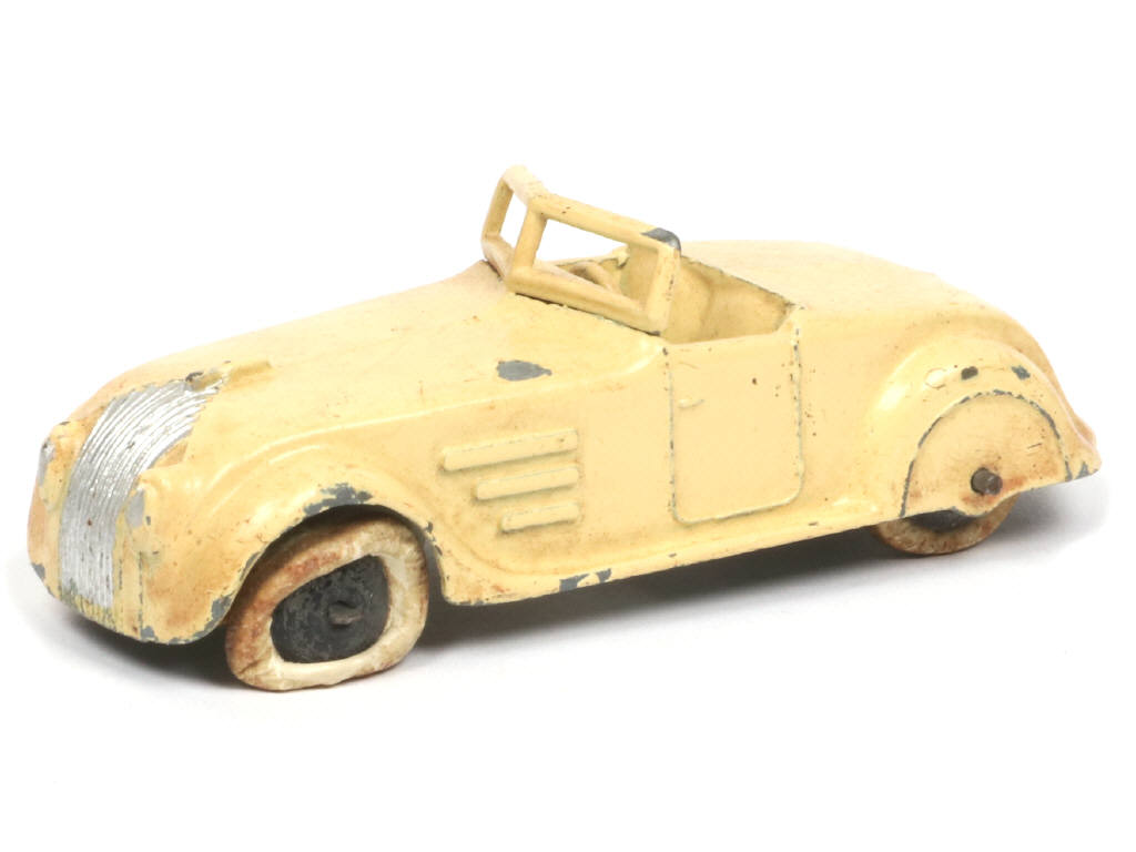 Lot 317 - DINKY TOYS (GB) (1)