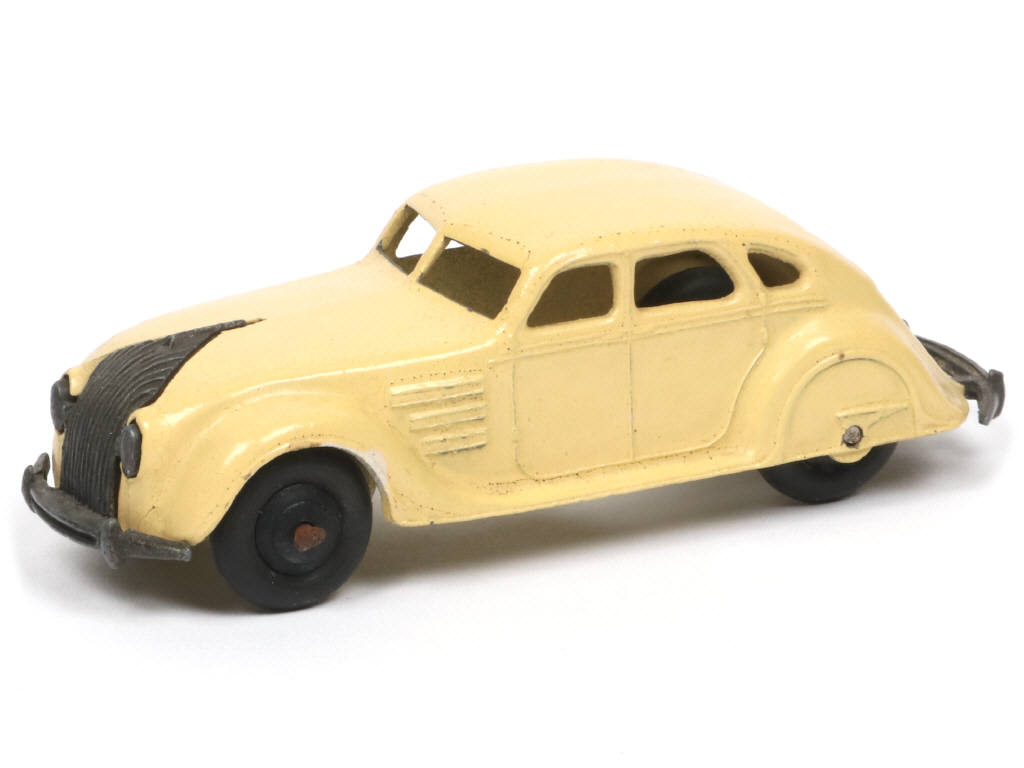 Lot 324 - DINKY TOYS (GB) (1)