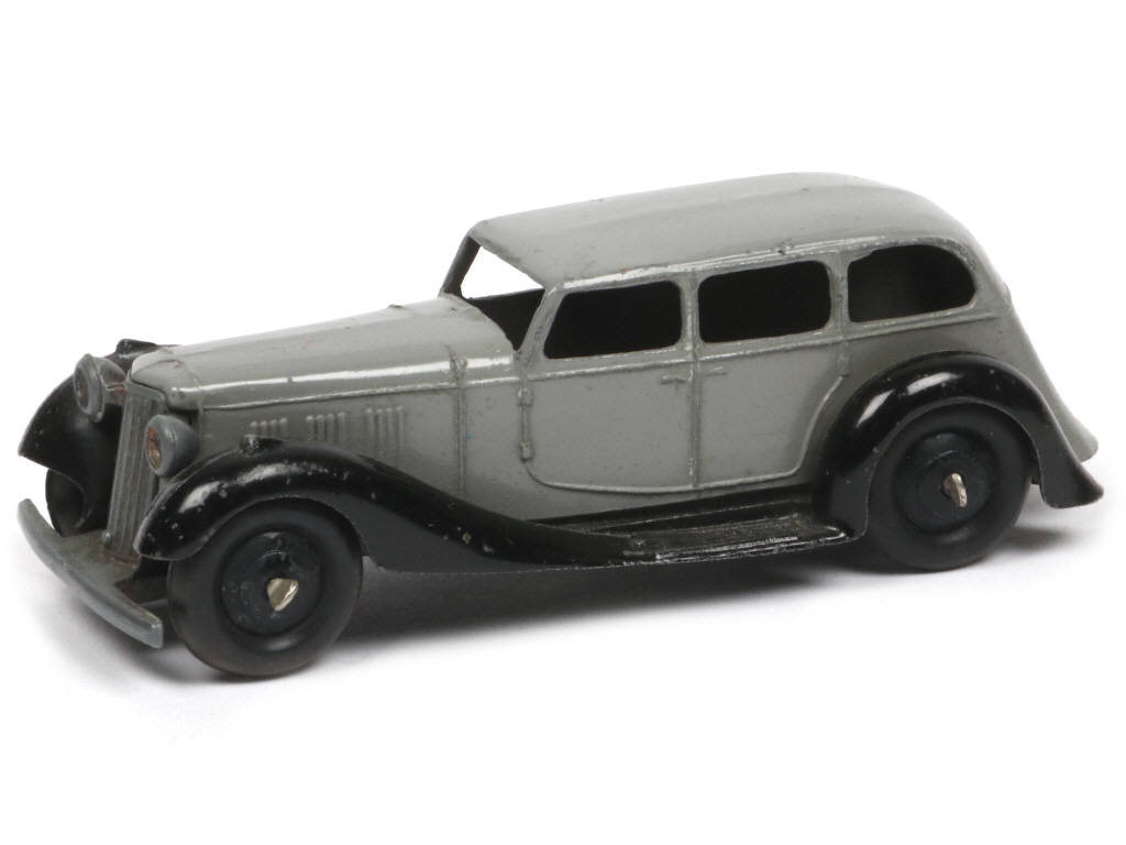 Lot 351 - DINKY TOYS (GB) (1)
