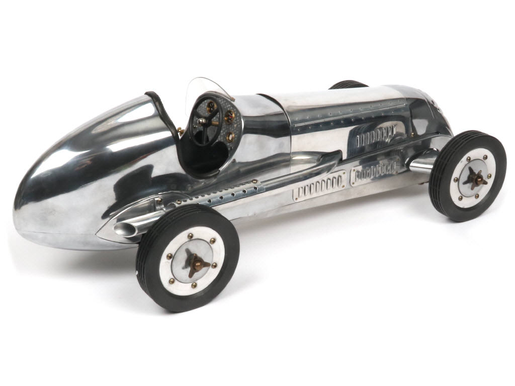 Lot 107 - AUTHENTIC MODELS (CHINE) (1)