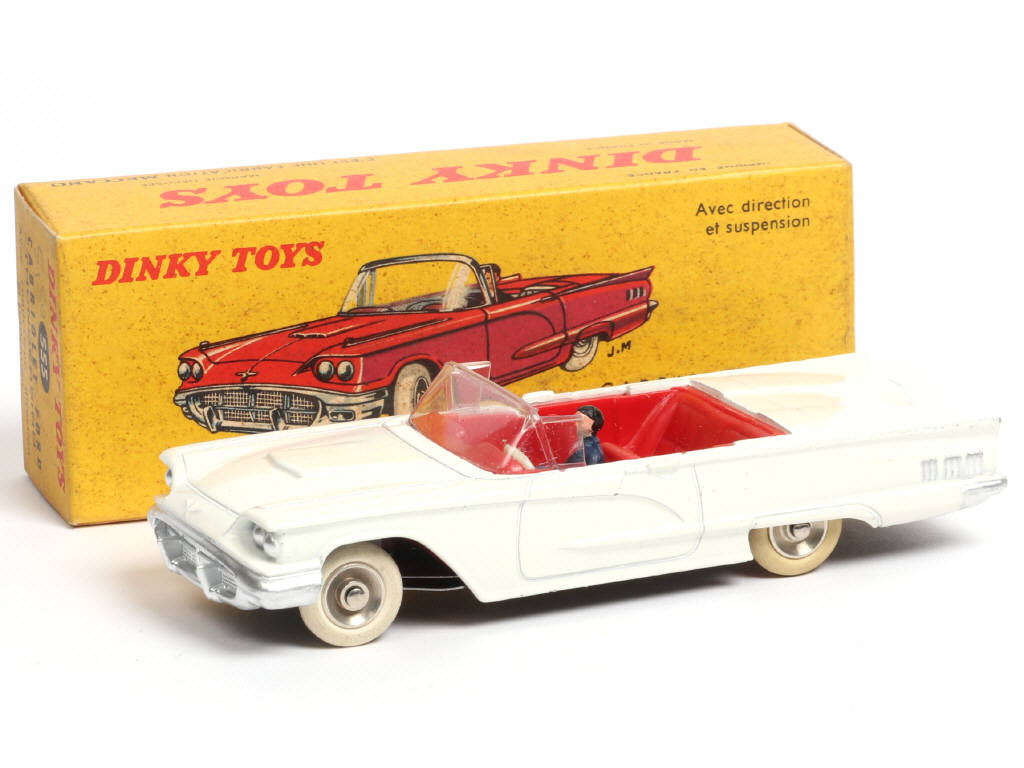 Lot 307 - DINKY TOYS (FRANCE) (1)