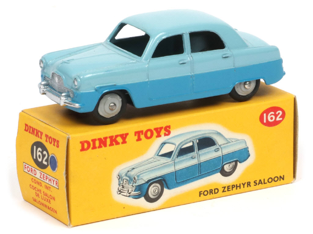 Lot 656 - DINKY TOYS (GB) (1)