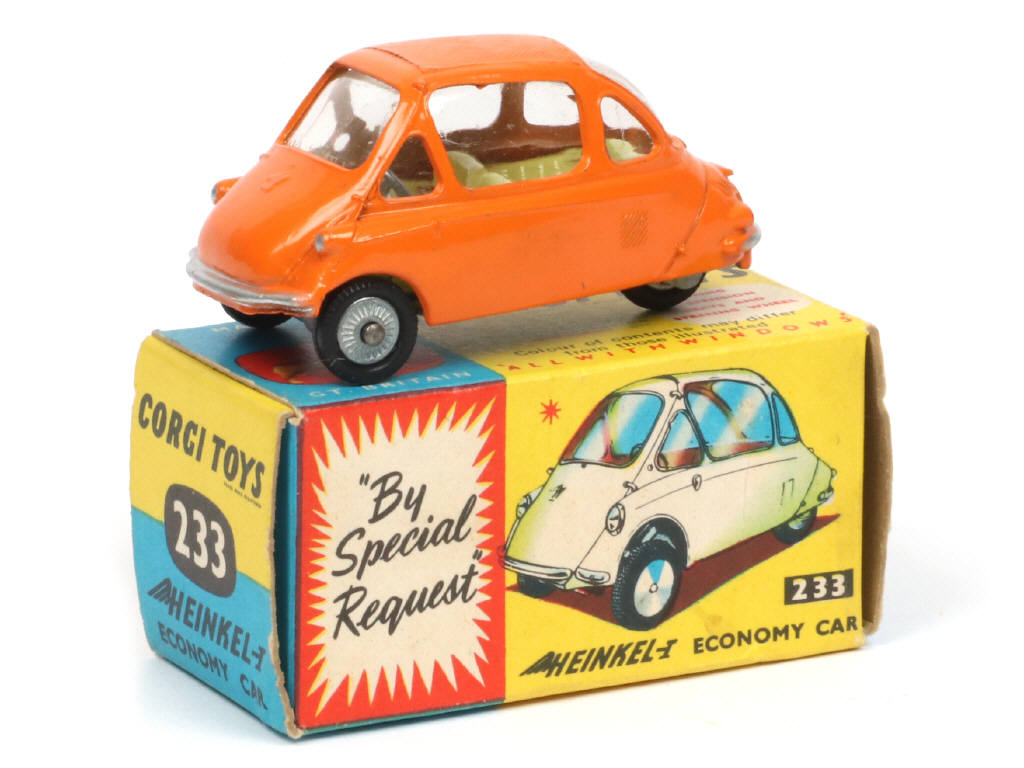 Lot 498 - CORGI TOYS (GB) (1)