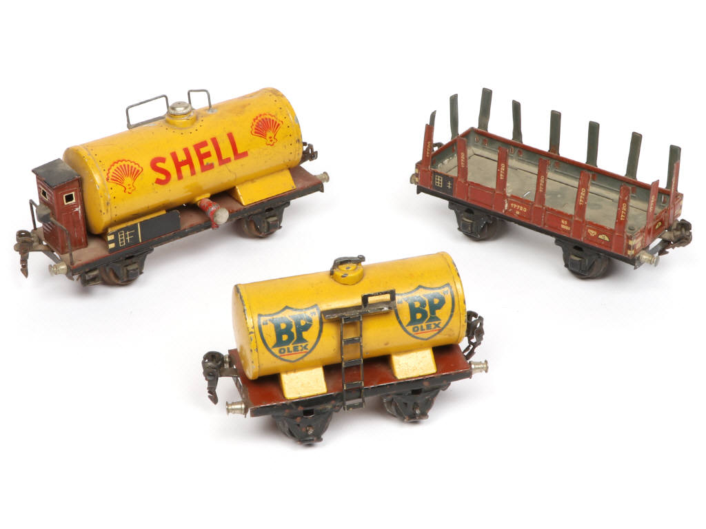 Lot 66 - MÄRKLIN 'O' (ALLEMAGNE) (3)