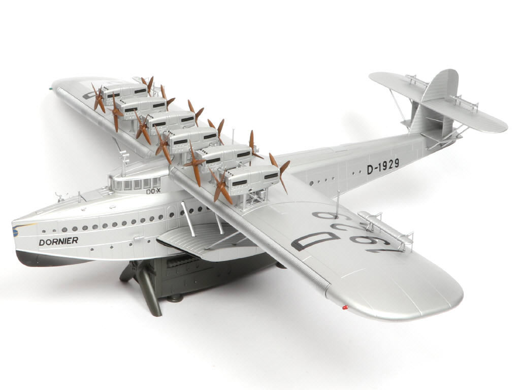 Lot 228 - SCHUCO (ALLEMAGNE) (1)