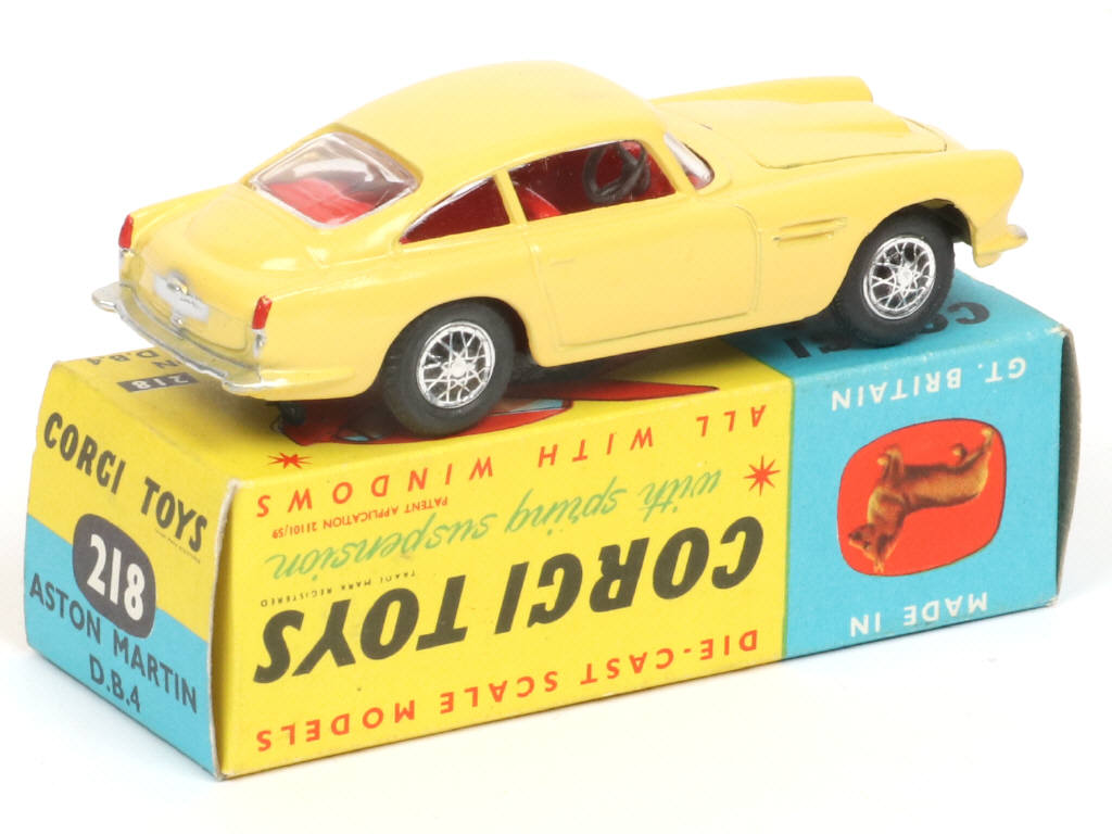 Lot 490 - CORGI TOYS (GB) (1)