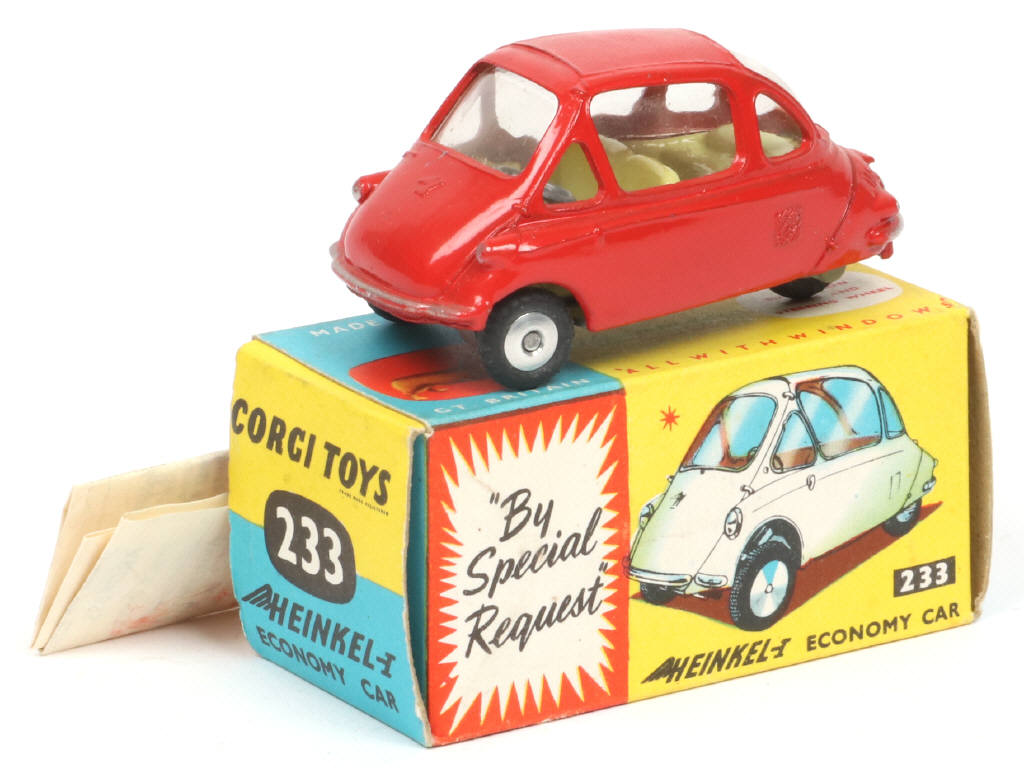 Lot 499 - CORGI TOYS (GB) (1)