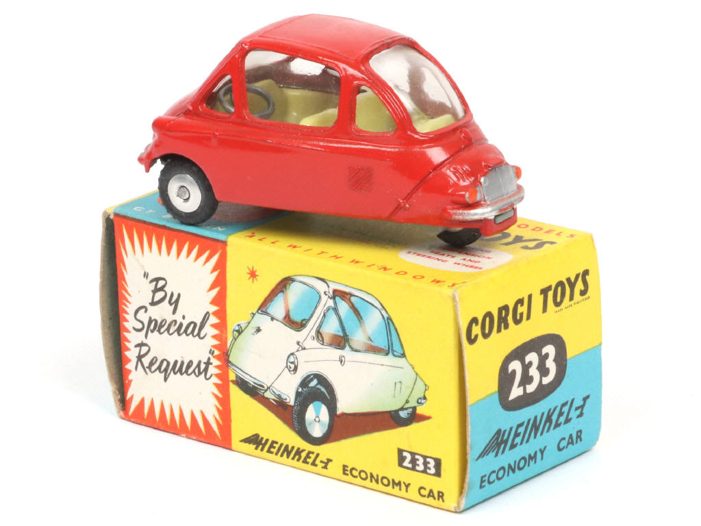 Lot 499 - CORGI TOYS (GB) (1)