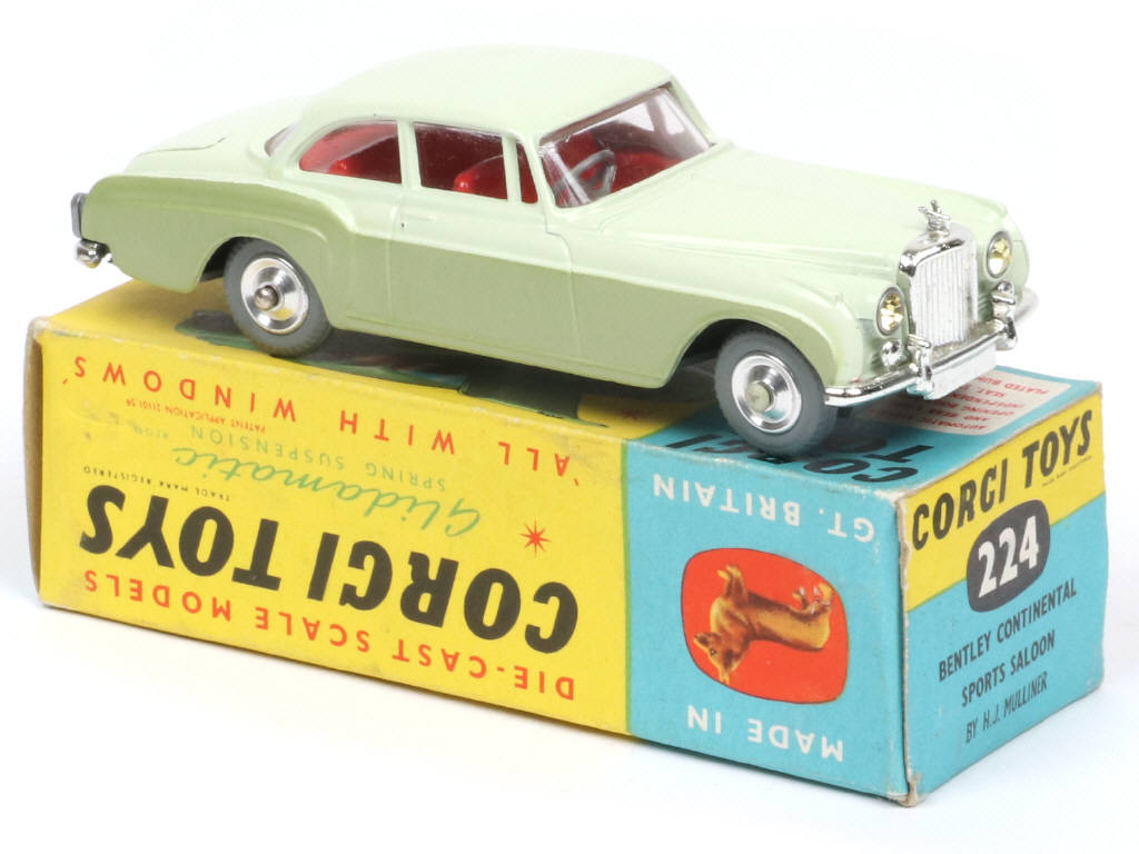 Lot 493 - CORGI TOYS (GB) (1)