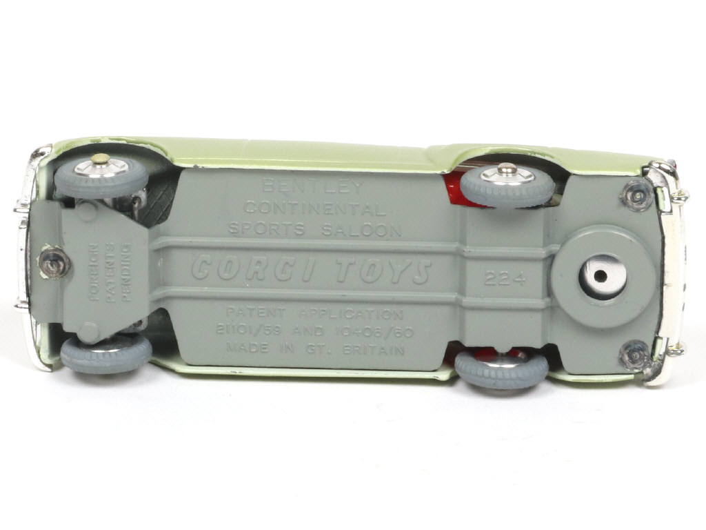 Lot 493 - CORGI TOYS (GB) (1)