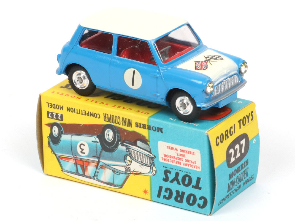 Lot 496 - CORGI TOYS (GB) (1)